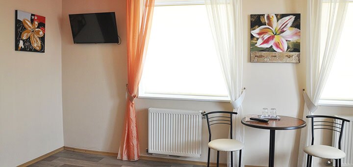 https://cdn1.pokupon.ua/uploaded/new_campaign_pictures/667264/data/main720x340/one-person-room2.jpg?1579858340