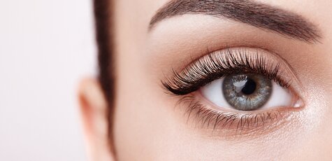 Реконструкция и окрашивание ресниц «Lash Secret»