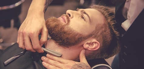 Men's haircuts and beards at «ALC Barbershop»