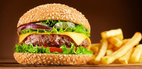 Скидка 30% на меню кухни в кафе «Uzvar»