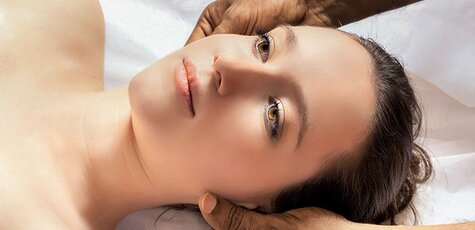 Масаж особи з відходом в «beauty with love»
