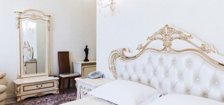 https://cdn1.pokupon.ua/uploaded/new_campaign_pictures/674141/data/main720x340/deluxe_013-750x330.jpg?1581595738