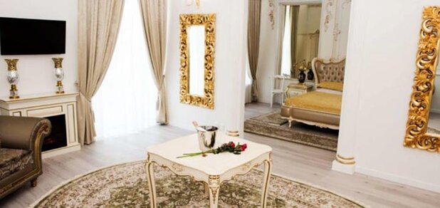 https://cdn1.pokupon.ua/uploaded/new_campaign_pictures/674147/data/main620x292/luxe_153-750x330.jpg?1581595894
