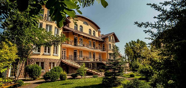 https://cdn1.pokupon.ua/uploaded/new_campaign_pictures/676256/data/main620x292/10.jpg?1582192107