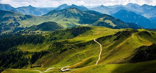 https://cdn1.pokupon.ua/uploaded/new_campaign_pictures/676783/data/main620x292/picture2_letnie-karpaty-sk_344525_p0.jpg?1582275383