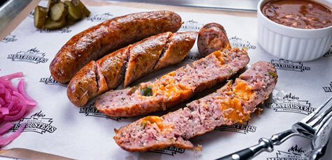 Скидка 40% на меню кухни в ресторане «Meatbusters»