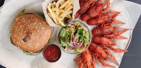 Скидка 50% на меню кухни в баре «Rak & Burger» 