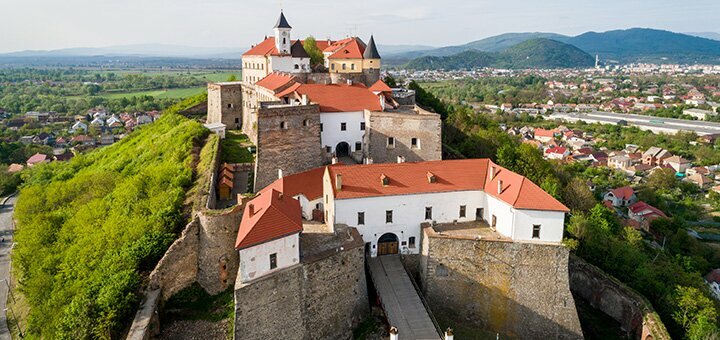 https://cdn1.pokupon.ua/uploaded/new_campaign_pictures/686419/data/main720x340/shutterstock_1391213441.jpg?1587628608