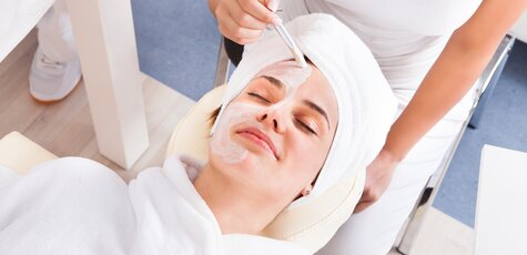 Лазерный карбоновый пилинг в «Laser Health New»