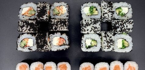 Скидка 50% на сеты, супы, салаты от «White Roll»