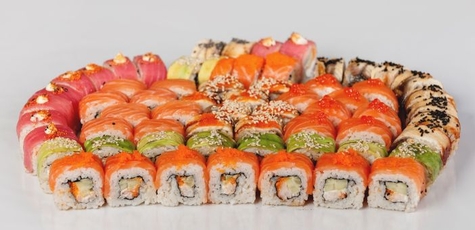 Скидка 40% на меню кухни, суши и WOK в «Tamiko»