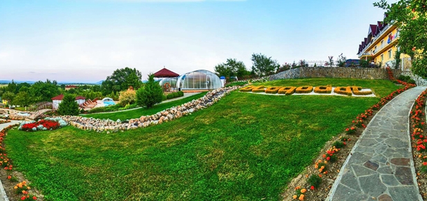 https://cdn1.pokupon.ua/uploaded/new_campaign_pictures/699834/data/main620x292/002_panorama.jpg?1592477710
