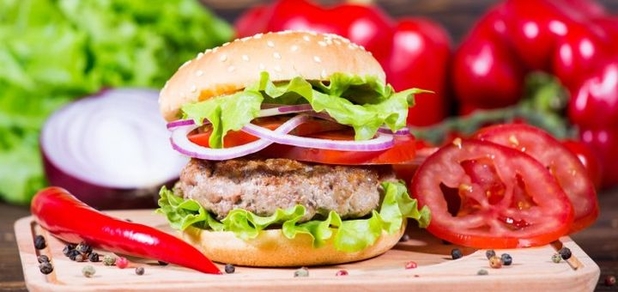 https://cdn1.pokupon.ua/uploaded/new_campaign_pictures/700533/data/main620x292/gamburger-700x467.jpg?1592820004