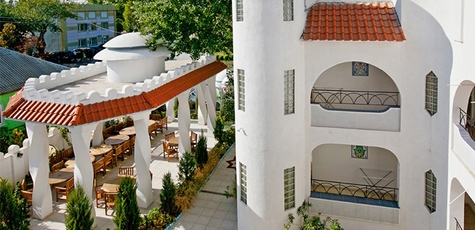 От 3 дней в начале июля в «Villa Casablanca»
