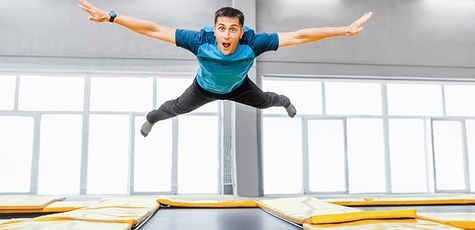 Скидка до 57% на аренду батута в «MaxJump» 