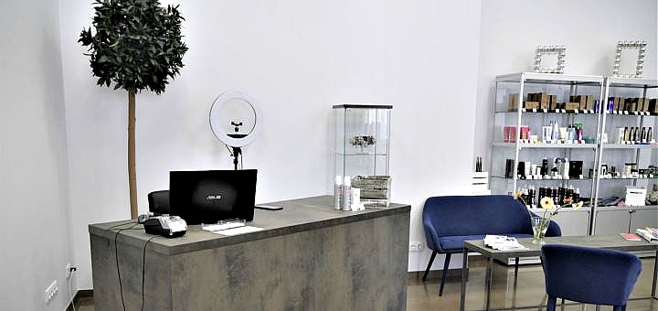 

Лифтинг для волос в салоне «Salerm Beauty Space»