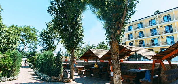 https://cdn1.pokupon.ua/uploaded/new_campaign_pictures/701801/data/main620x292/zatoka-turist-bel-ranee-bronirovaniye-hotel-2019-2920200625-27096-x7q9l0.jpg?1593070426