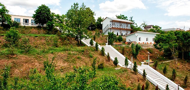https://cdn1.pokupon.ua/uploaded/new_campaign_pictures/703208/data/main620x292/cottage-2220190606-13078-ocyuje20190606-10002-199liax20200528-20138-1vfpd5h20200701-20263-14whicd.jpg?1593674229
