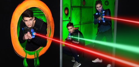 Up to 60 minutes of playing laser tag