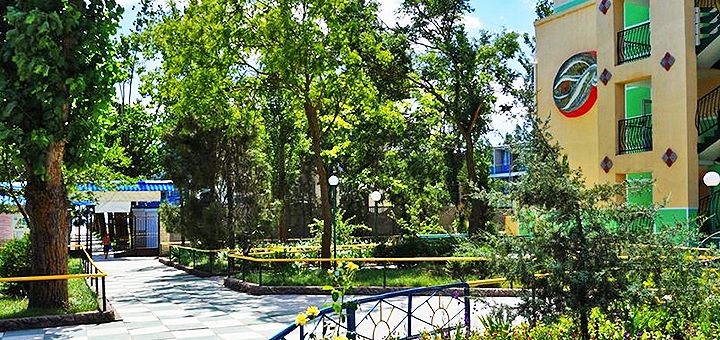 https://cdn1.pokupon.ua/uploaded/new_campaign_pictures/706108/data/main720x340/lazyrnuj1_%281%29.jpg?1594390405
