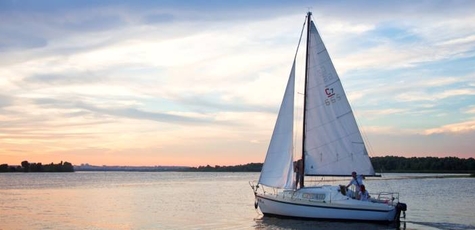 Скидка 36% на прогулку на яхте от «Yacht Points»