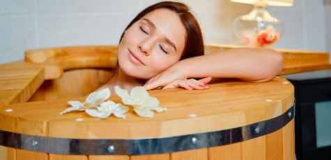 Phyto barrel with vacuum roller massage 