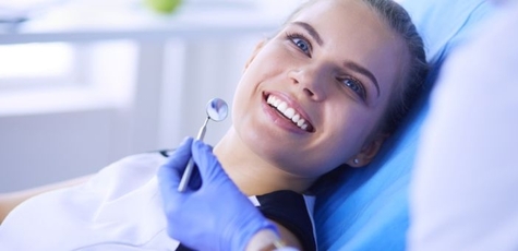 Ultrasonic teeth cleaning with fluoridation and polishing