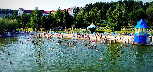 https://cdn1.pokupon.ua/uploaded/new_campaign_pictures/717918/data/main620x292/ChervonaKalina_Logo_01.mp4_20170916_125146.750.jpg?1599124930