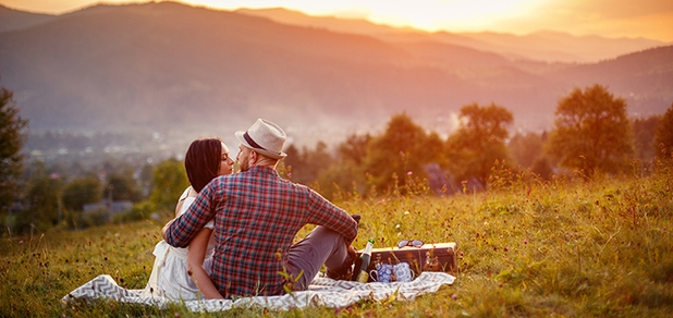 https://cdn1.pokupon.ua/uploaded/new_campaign_pictures/720515/data/main620x292/shutterstock_559509043.jpg?1600088822