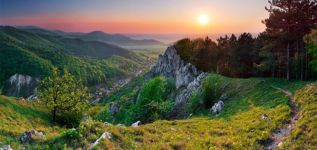 https://cdn1.pokupon.ua/uploaded/new_campaign_pictures/720777/data/main620x292/shutterstock_94470739.jpg?1600110381