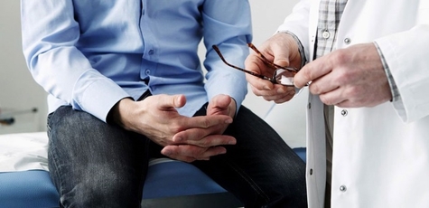 Examination by a urologist at the «Lancet Clinic»
