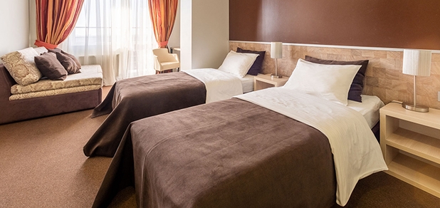 https://cdn1.pokupon.ua/uploaded/new_campaign_pictures/726155/data/main620x292/peoplehotel-29-2911.jpg?1601969205
