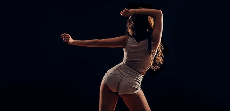 Twerking lessons in ruslana goncharuk's dance studio