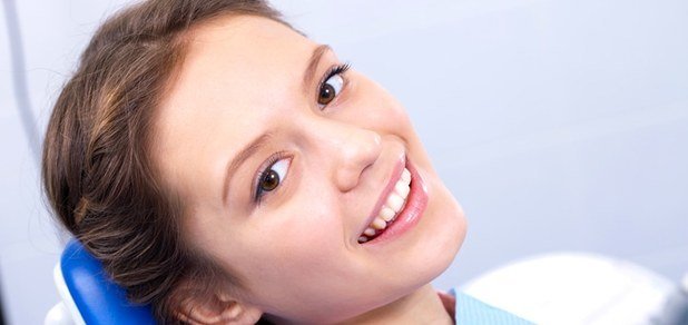 https://cdn1.pokupon.ua/uploaded/new_campaign_pictures/73252/data/main620x292/stomatolog_shapka.jpg?1466170471