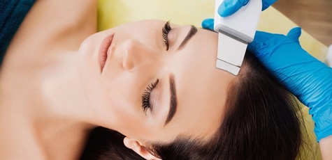 Combined facial cleansing in salon on Bazaar