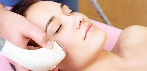 RF-lifting of the face or neck and décolleté area 
