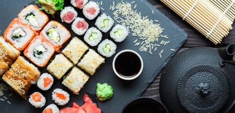 Скидка 50% на меню суши-сетов в «Sushi Drive»