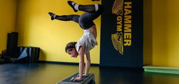 https://cdn1.pokupon.ua/uploaded/new_campaign_pictures/737186/data/main720x340/%D0%94%D0%B8%D0%B7%D0%B0%D0%B9%D0%BD_%D0%B1%D0%B5%D0%B7_%D0%BD%D0%B0%D0%B7%D0%B2%D0%B8_-_2021-09-08T103220.449.jpg?1631087140