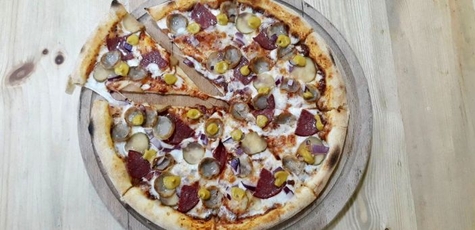 50% discount on the pizza menu in the "brabi bar" pizzeria
