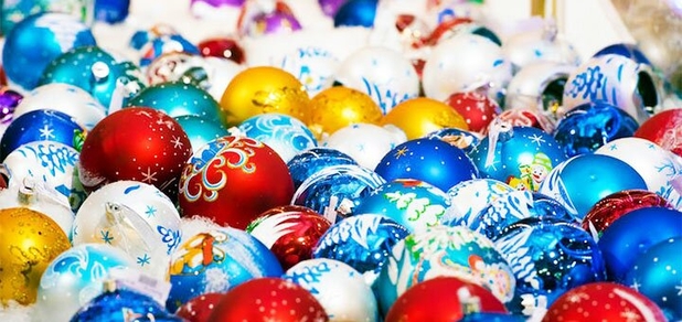 https://cdn1.pokupon.ua/uploaded/new_campaign_pictures/740061/data/main620x292/Christmas_balls.jpg?1606215214
