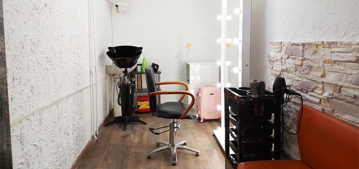 

Макияж и укладка в «Beauty saloon ptitsa feniks»