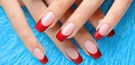 Маникюр и педикюр с покрытием гель-лаком!