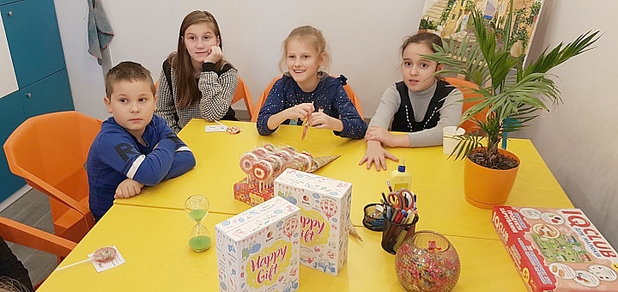 https://cdn1.pokupon.ua/uploaded/new_campaign_pictures/743258/data/main620x292/kids.jpg?1606913495