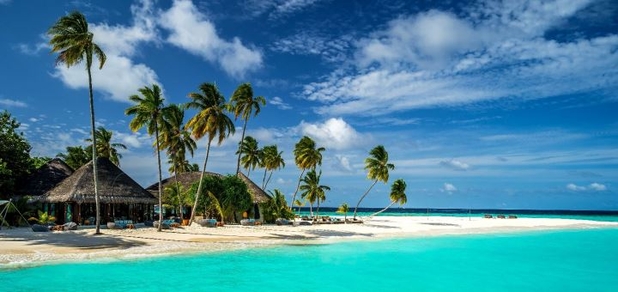 https://cdn1.pokupon.ua/uploaded/new_campaign_pictures/743900/data/main620x292/maldivy-tropiki-more-bungalo-3708.jpg?1607076583