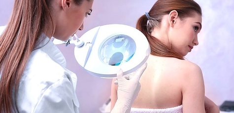 Удаление новообразований в «Porcelain-Esthetics»