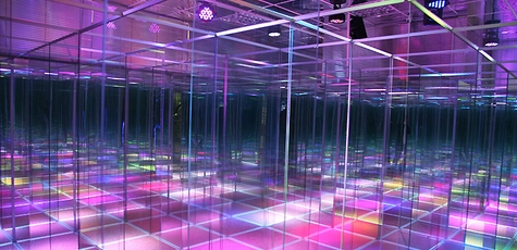 50% discount on the attraction «Glass labyrinth»