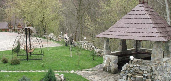 https://cdn1.pokupon.ua/uploaded/new_campaign_pictures/759558/data/main720x340/krasna_sadyba_3.jpg?1618554532