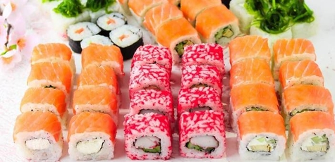 Знижка 50% на суші-сети від «SushiRoll»