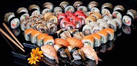 Знижка 50% на суші-сет «№32» від «SushiRoll»