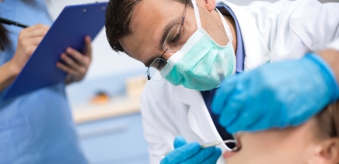 Удаление зубов в стоматологии «UA dentists»